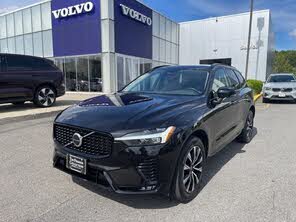 Volvo XC60 B5 Plus Dark Theme AWD