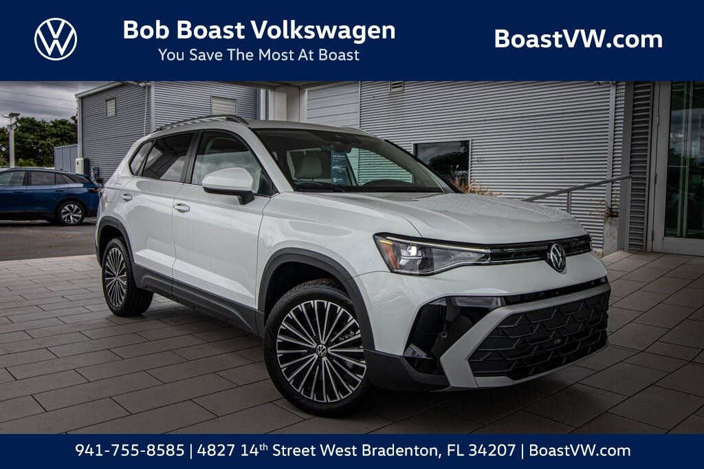 2025 Volkswagen Taos SE FWD