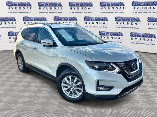 2017 Nissan Rogue SV FWD