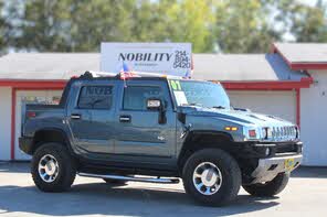 Hummer H2 SUT Luxury