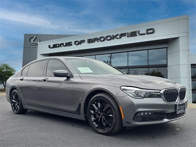 2018 BMW 7 Series 740e xDrive iPerformance AWD