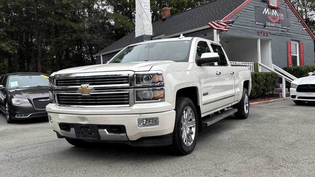2015 Chevrolet Silverado 1500 High Country Crew Cab 4WD