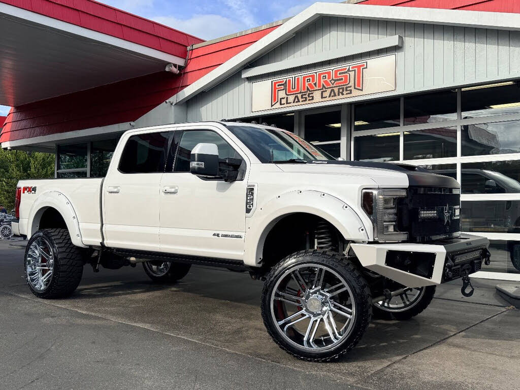 2017 Ford F-250 Super Duty Platinum Crew Cab 4WD