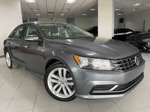Volkswagen Passat 2.0T Wolfsburg FWD