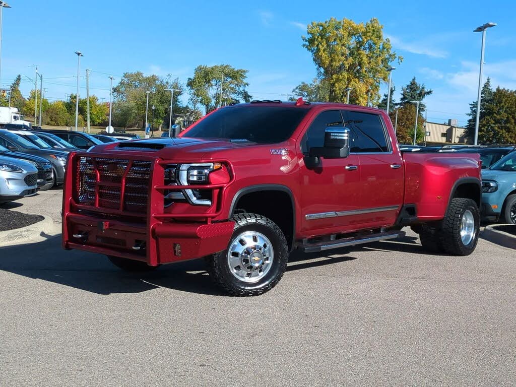 2025 Chevrolet Silverado 3500HD High Country Crew Cab 4WD