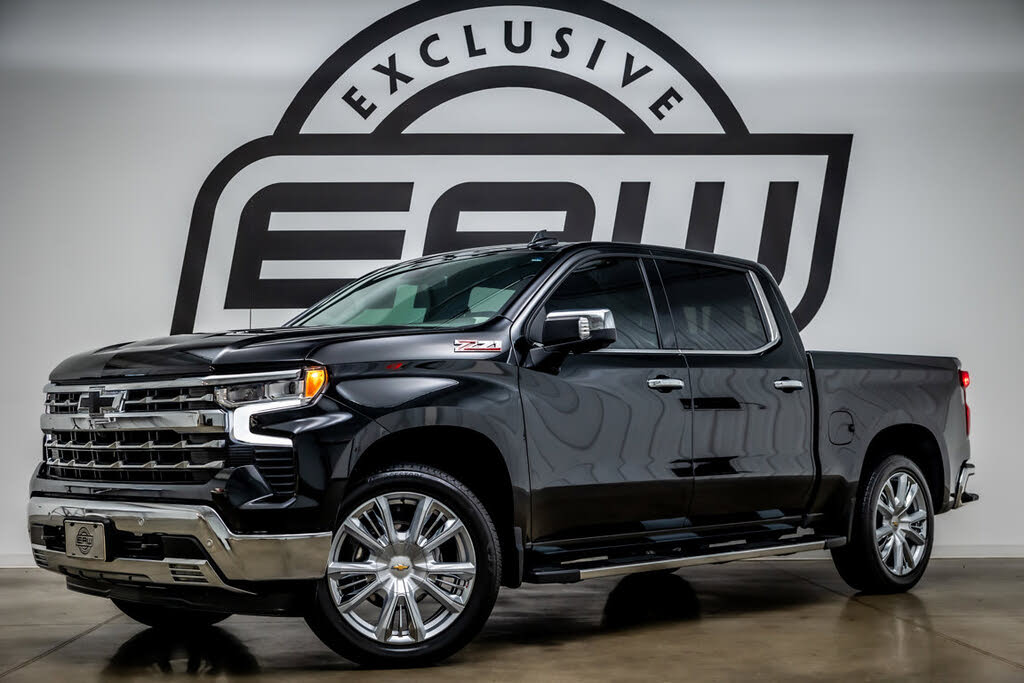 2024 Chevrolet Silverado 1500 LTZ Crew Cab 4WD