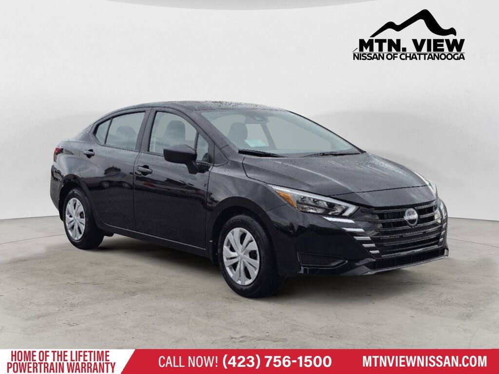 2025 Nissan Versa S FWD
