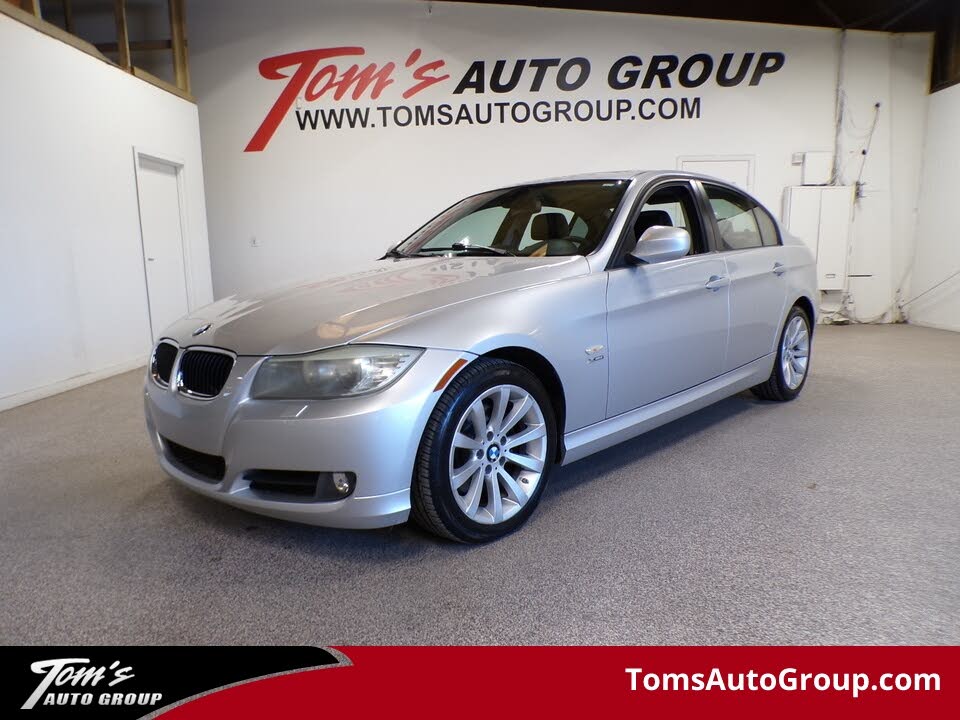 2011 BMW 3 Series 328i xDrive Sedan AWD