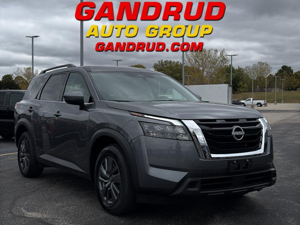 2024 Nissan Pathfinder SV 4WD
