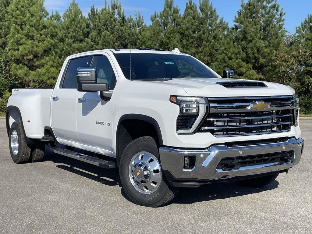 2026 Chevrolet Silverado 3500HD LTZ Crew Cab 4WD