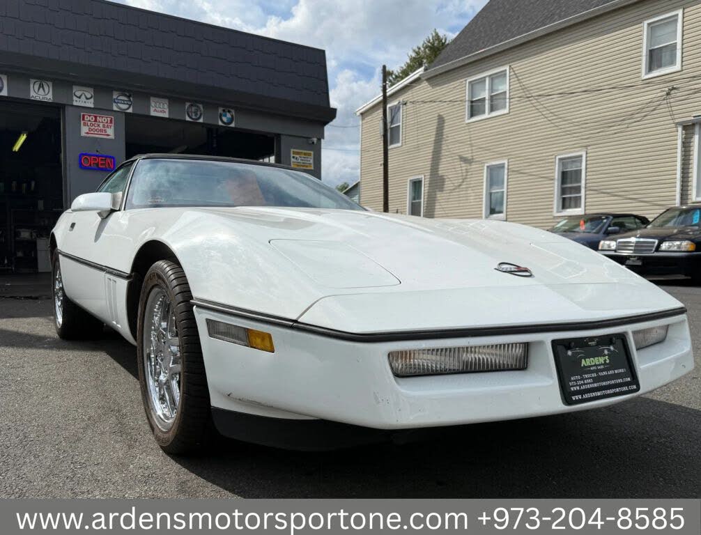 1990 Chevrolet Corvette Convertible RWD