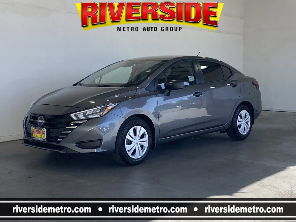 2025 Nissan Versa S FWD