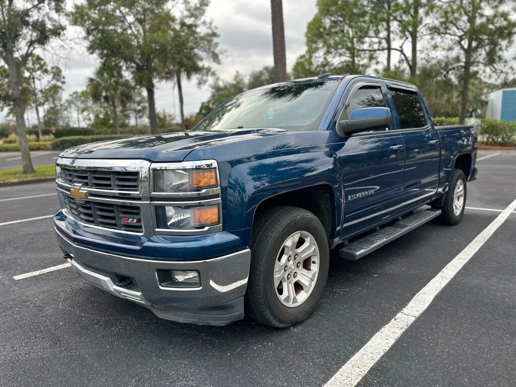 2015 Chevrolet Silverado 1500 LT Z71 Crew Cab RWD