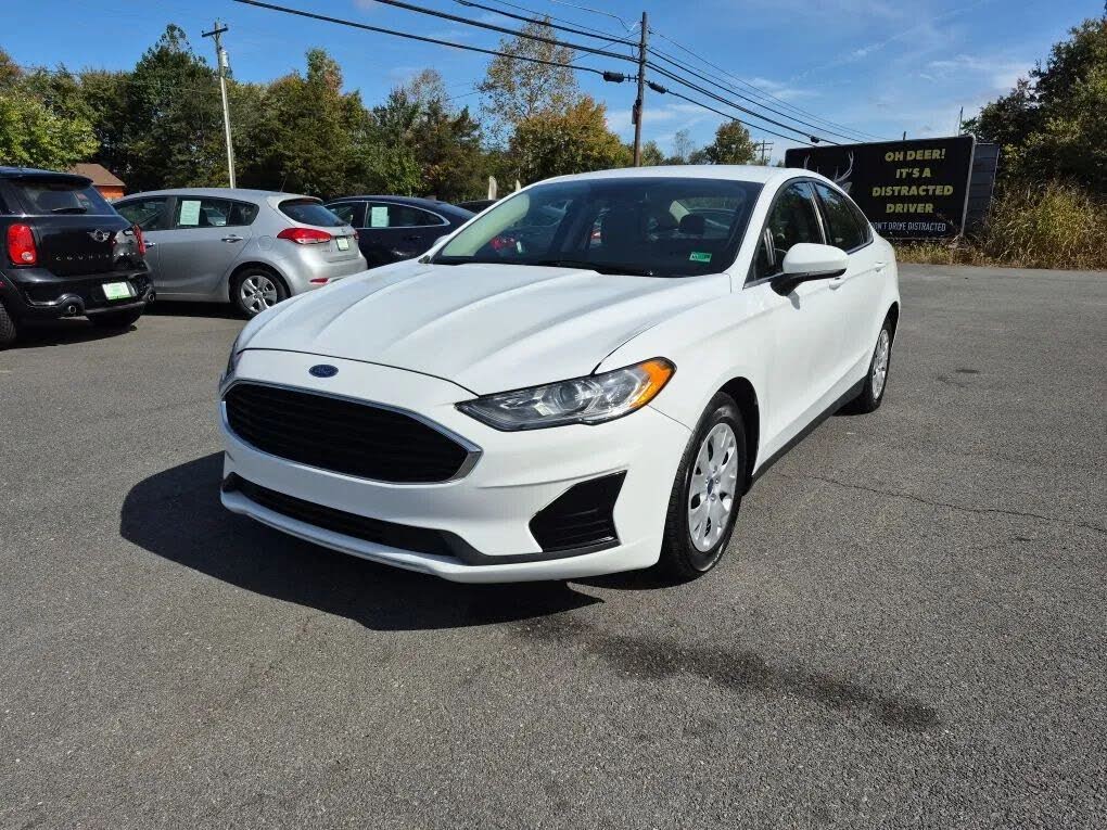 2020 Ford Fusion S FWD