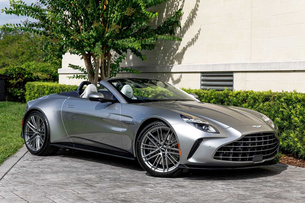 2026 Aston Martin Vantage Roadster RWD