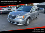 Chrysler Town & Country Touring FWD