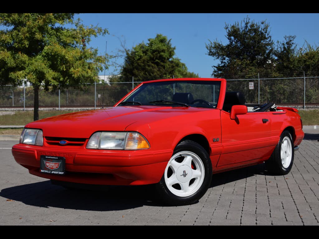 1992 Ford Mustang LX 5.0 Convertible RWD
