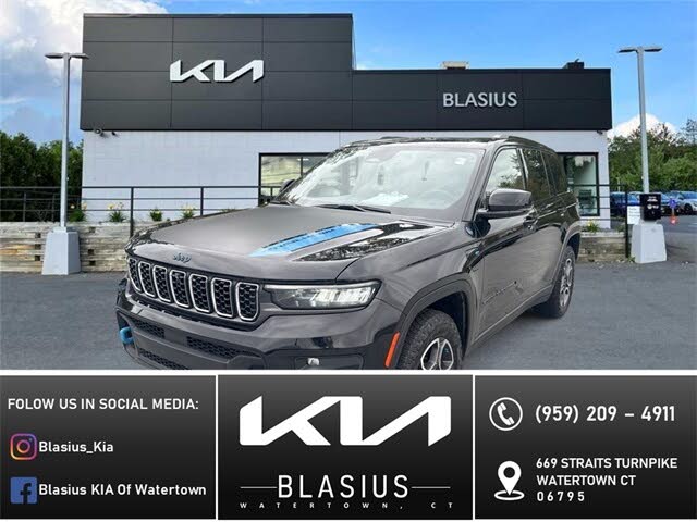 2023 Jeep Grand Cherokee 4xe Trailhawk 4WD