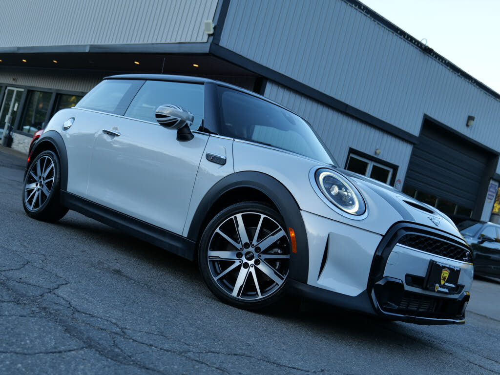 2023 MINI Cooper S 2-Door Hatchback FWD