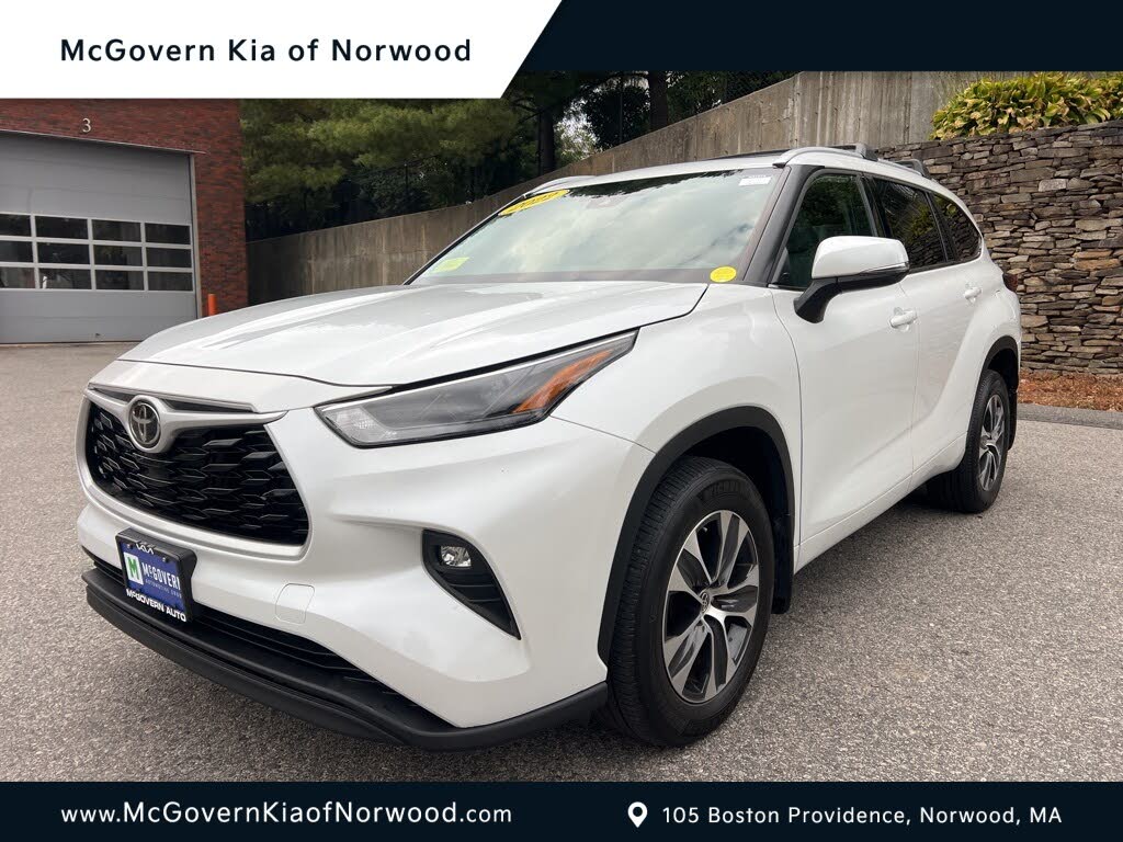 2022 Toyota Highlander XLE AWD