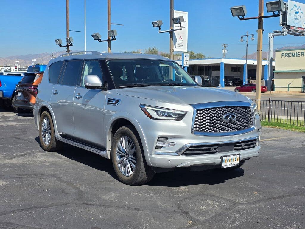 2023 INFINITI QX80 Luxe 4WD