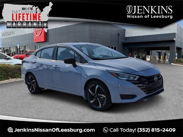 2025 Nissan Versa SR FWD