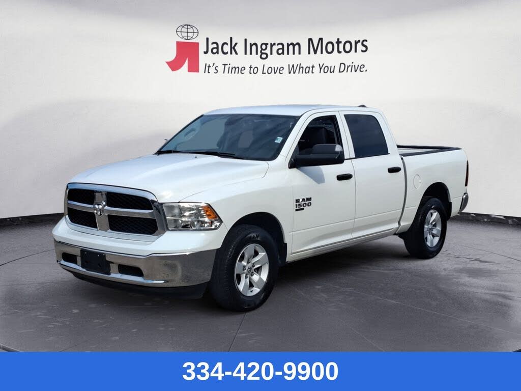 2023 RAM 1500 Classic SLT Crew Cab RWD