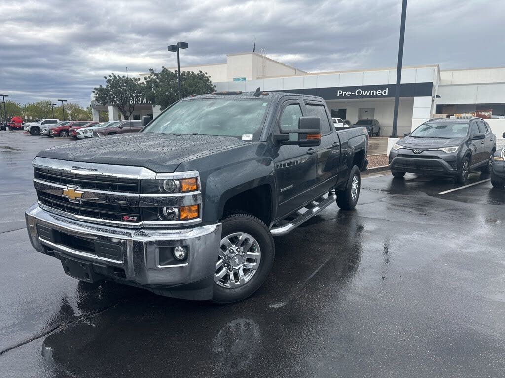 2018 Chevrolet Silverado 2500HD LT Crew Cab 4WD