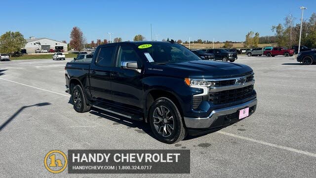 2023 Chevrolet Silverado 1500 LT Crew Cab 4WD