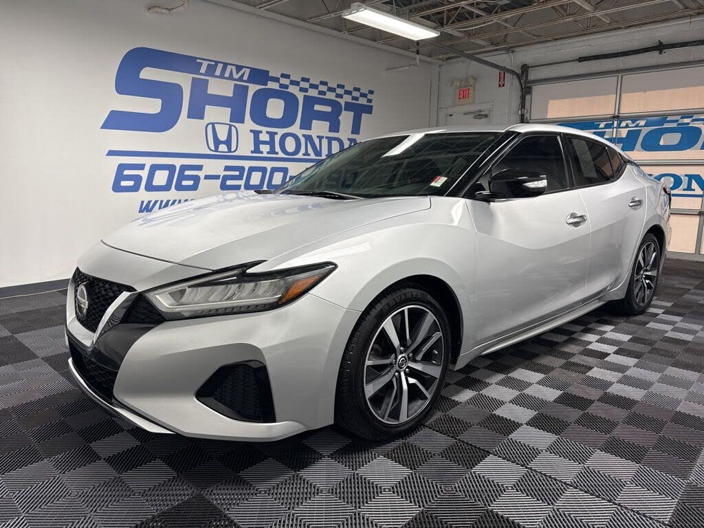 2019 Nissan Maxima SV FWD
