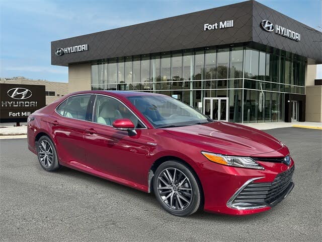2021 Toyota Camry Hybrid XLE FWD