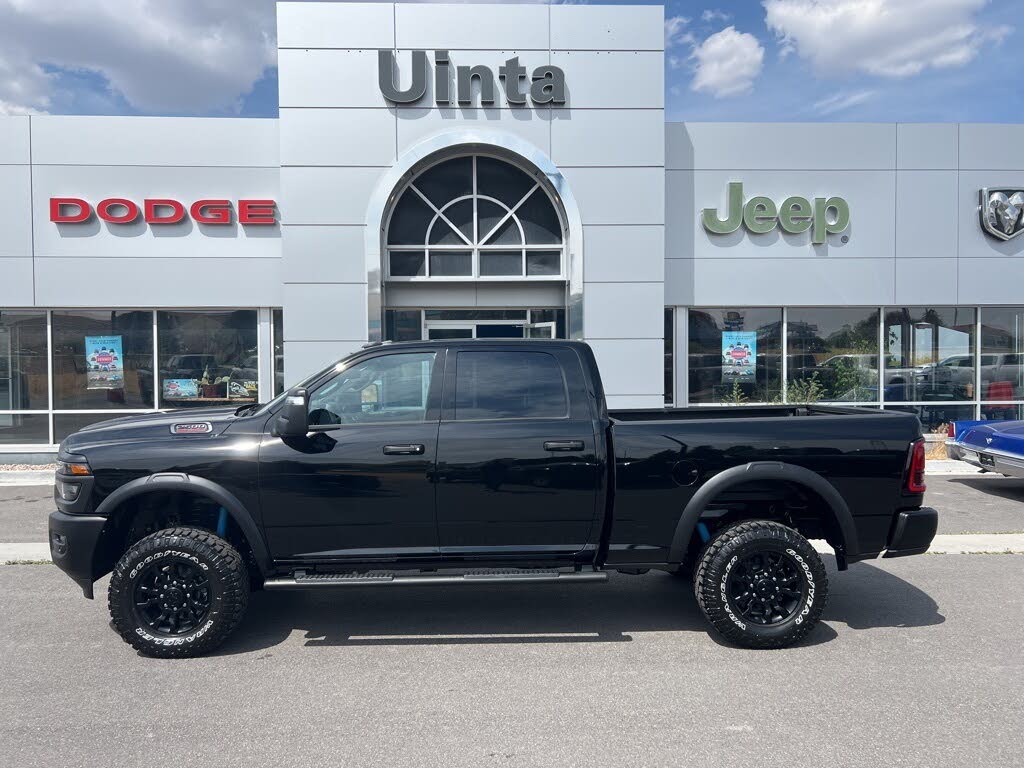 2026 RAM 2500 Tradesman Crew Cab 4WD