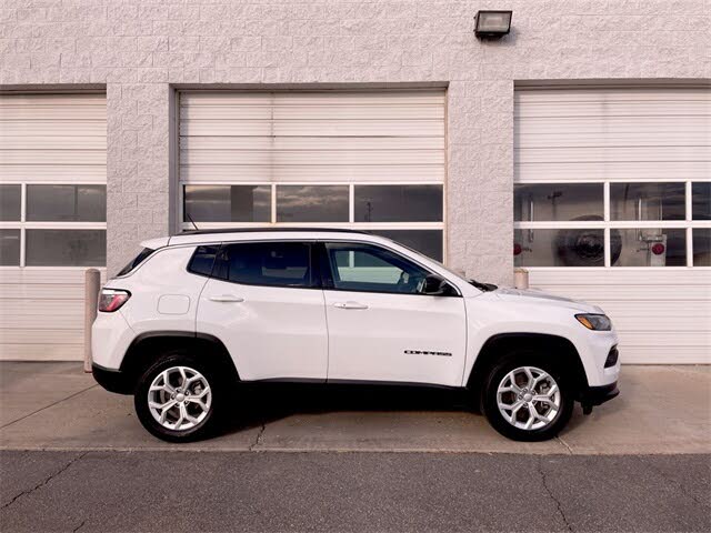 2024 Jeep Compass Latitude 4WD