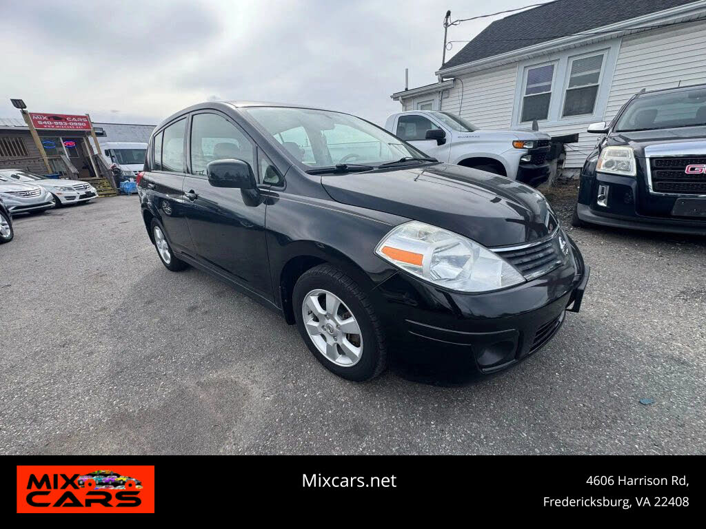 2009 Nissan Versa SL Hatchback