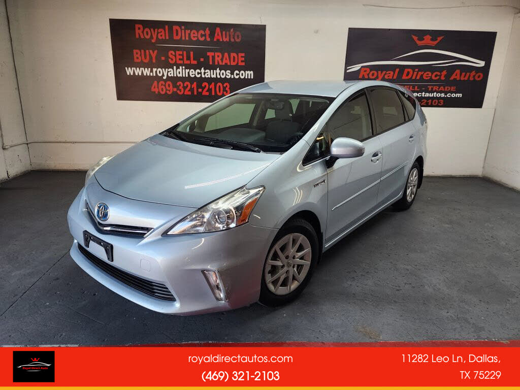 2013 Toyota Prius v Five FWD