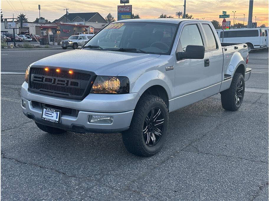 2004 Ford F-150 XLT Ext. Cab Flareside