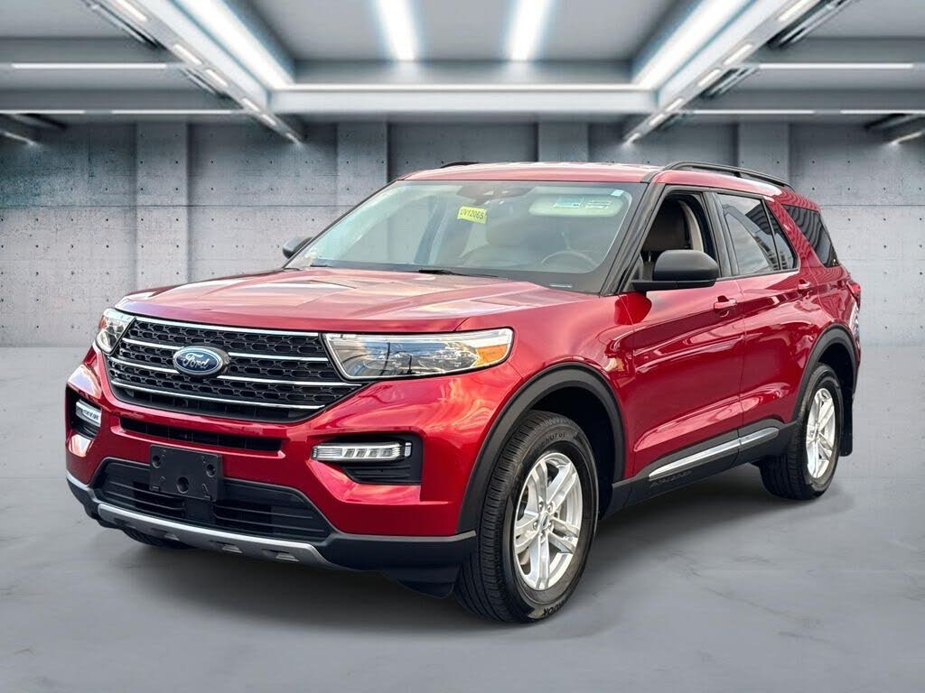 2023 Ford Explorer XLT AWD
