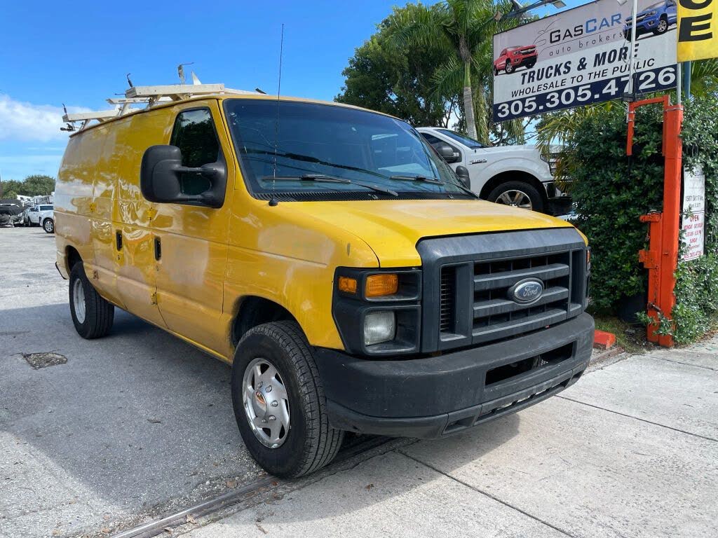 2013 Ford E-Series E-250 Cargo Van