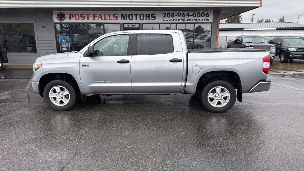 2019 Toyota Tundra SR5 CrewMax 5.7L 4WD