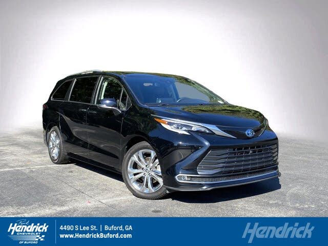 2022 Toyota Sienna Platinum 7-Passenger FWD
