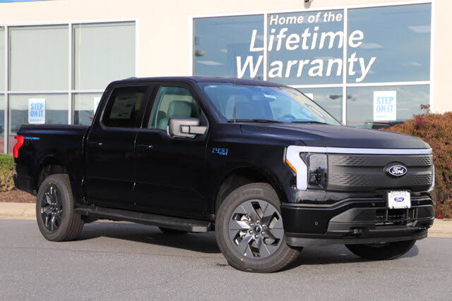 2025 Ford F-150 Lightning Flash SuperCrew AWD
