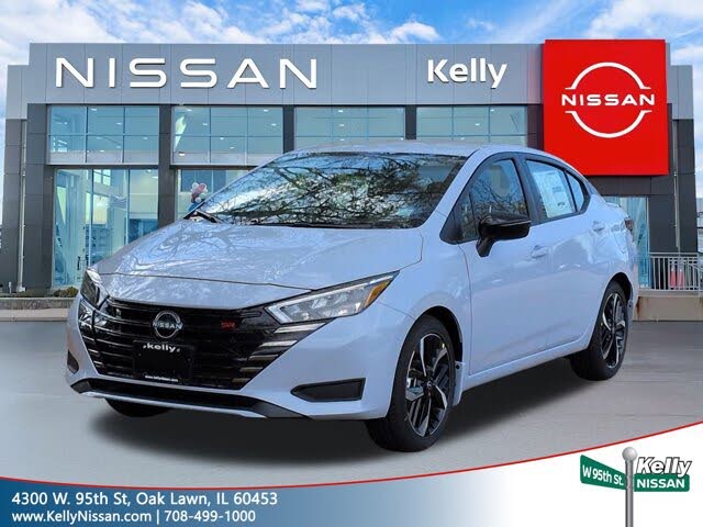 2025 Nissan Versa SR FWD