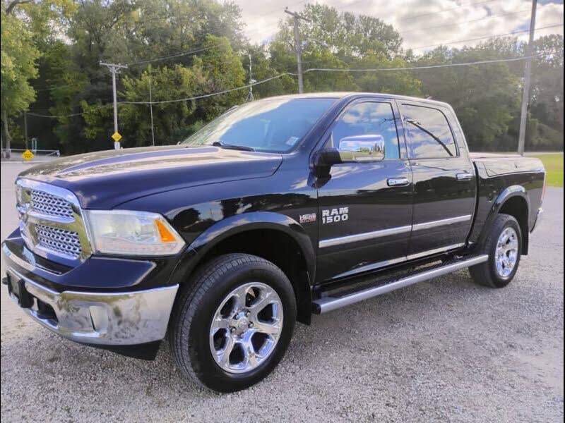 2015 RAM 1500 Laramie Crew Cab 4WD