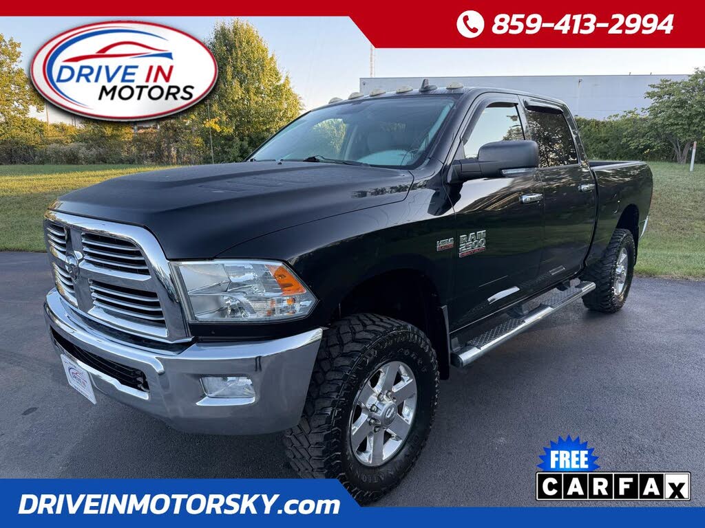 2015 RAM 2500 SLT Crew Cab 4WD