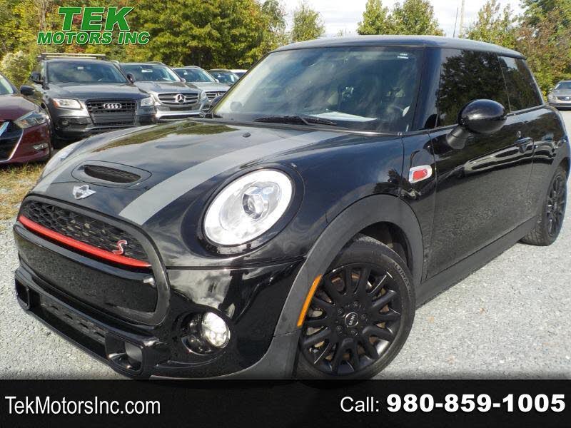 2017 MINI Cooper S 2-Door Hatchback FWD