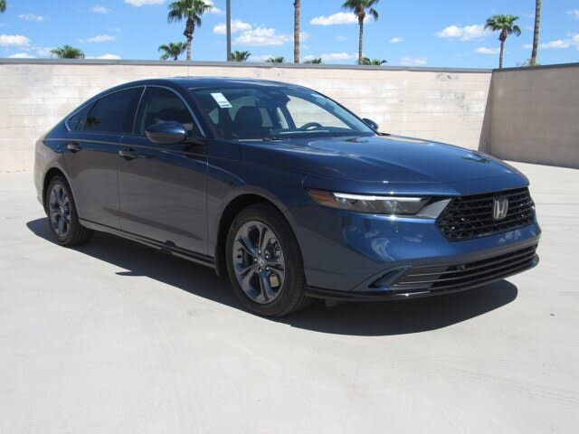 2025 Honda Accord LX FWD