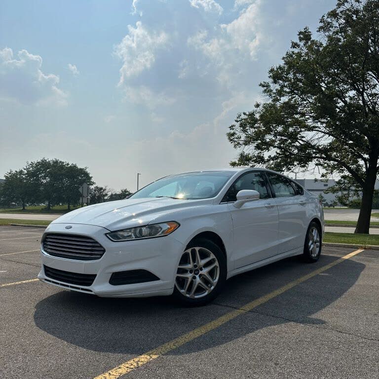 2013 Ford Fusion SE