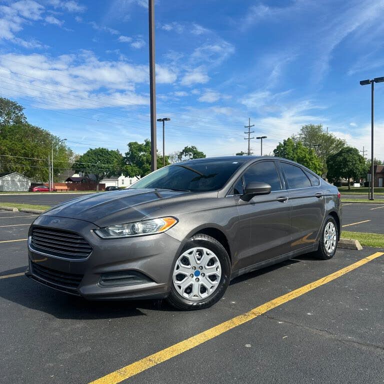 2013 Ford Fusion S