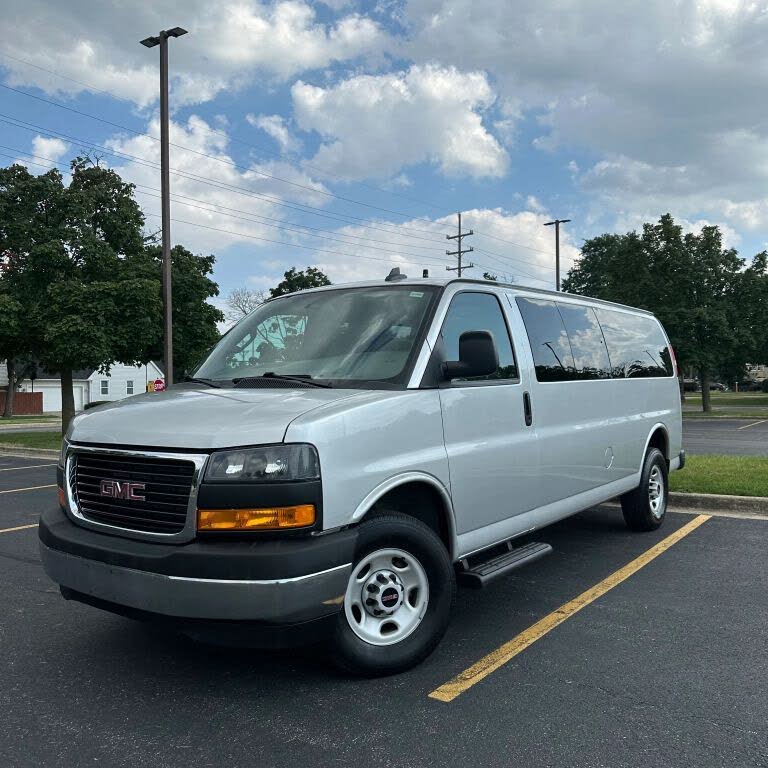 2023 GMC Savana LS 3500 Extended RWD