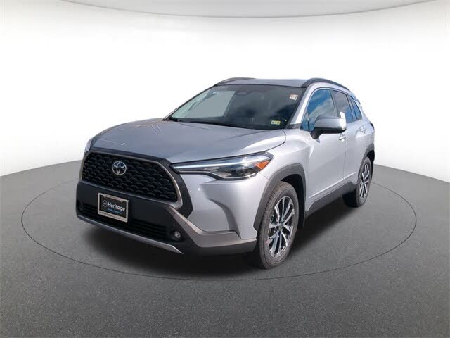 2024 Toyota Corolla Cross XLE AWD